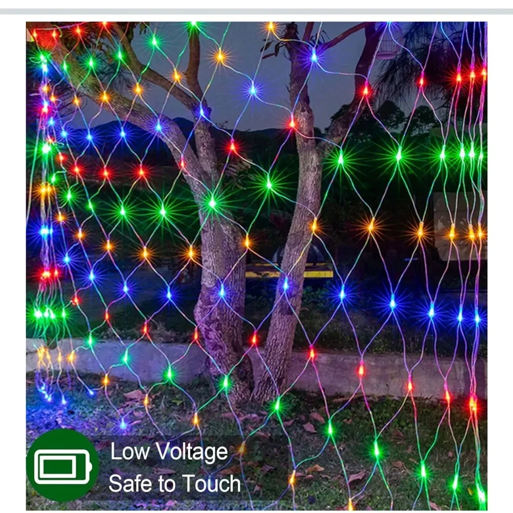 CHRISTMAS NET LIGHTS, 100 LED, BATTERY-OPERATED, REMOTE, DUAL COLOR CHANGING